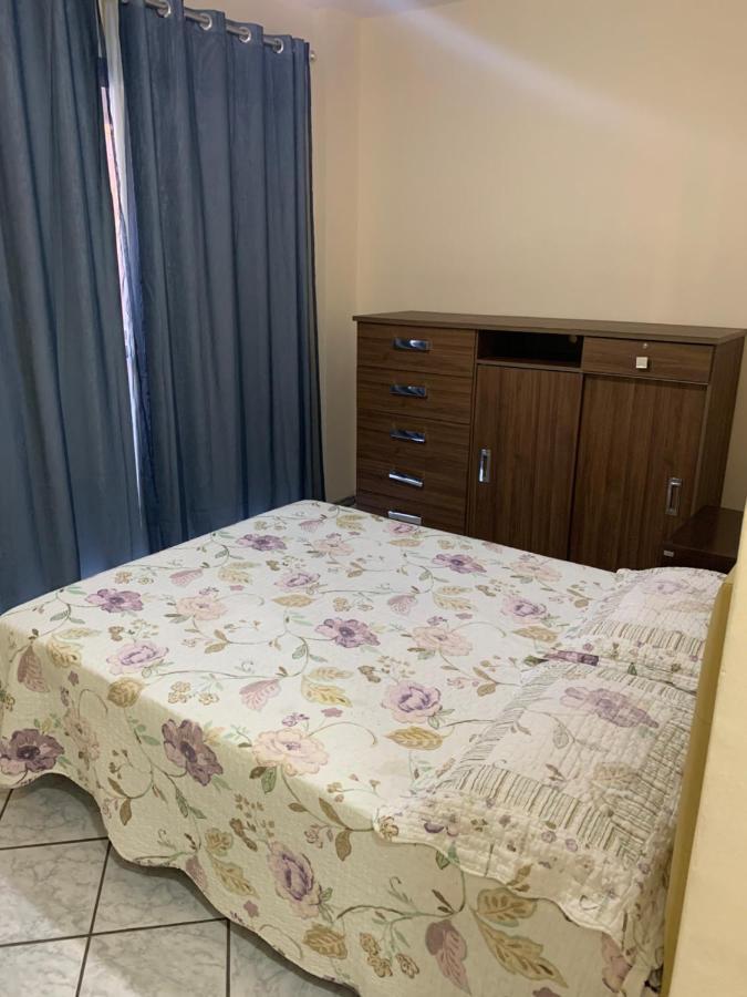 Solar De Bruna - Apartamento Com 2 Qts - 1 Suite - Garagem Coberta - Wi-Fi - Netflix - Acomoda 6 Pessoas A 70 Metros Da Praia Guarapari Eksteriør billede